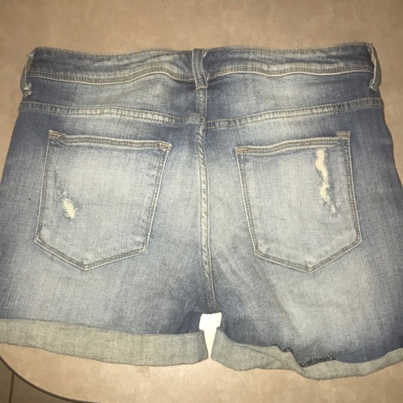 Shorts - Picture 2 of 2